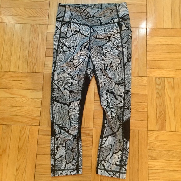 lululemon athletica Pants - Lululemon capri leggings. Worn less than 5 times.